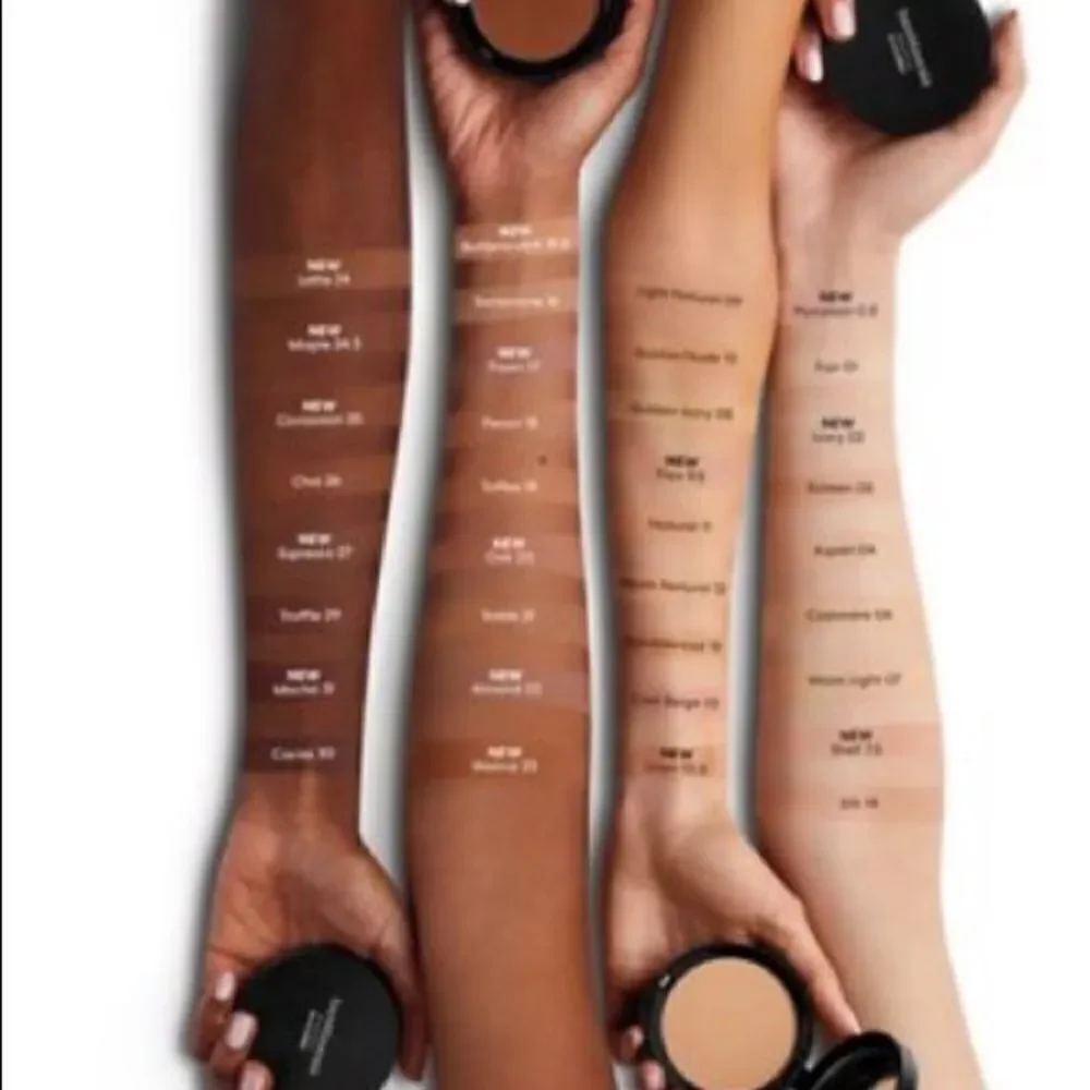 bareMinerals almond 22